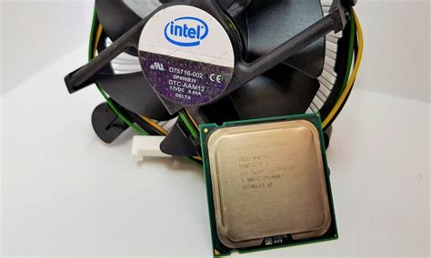 intel setop pasarkan pentium  celeron  depan