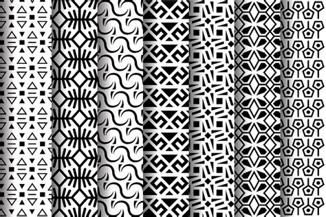 Abstract black and white patterns (2494187)