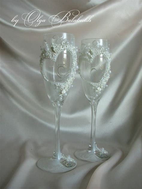 Romantic Wedding Champagne Glasses Hearts Wedding Toasting Flutes