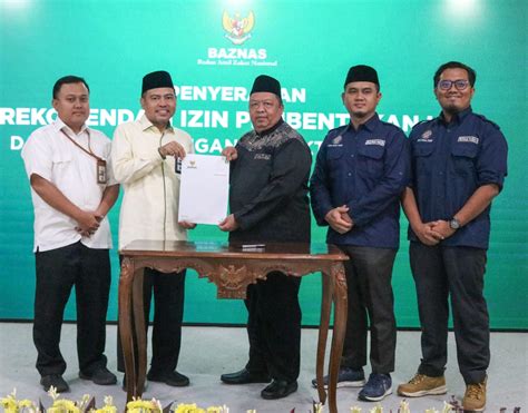 Dorong Potensi Zakat Di Indonesia BAZNAS Berikan Rekomendasi Izin