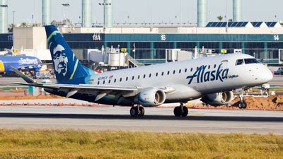 N174SY Embraer ERJ 170 200LR Alaska Airlines SkyWest Airlines