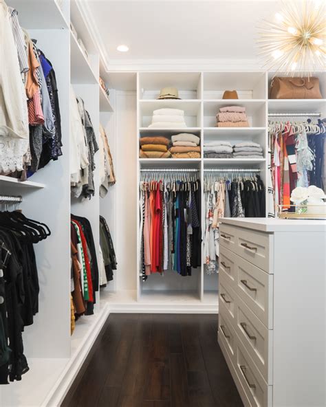 Closet Reveal With California Closets The Glamorous Gal Everything