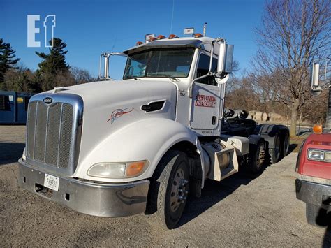 2009 Peterbilt 325 Online Auctions