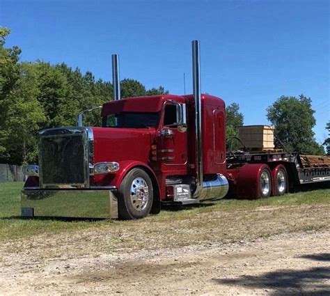 Peterbilt 389 | Big rig trucks, Big trucks, Cool trucks