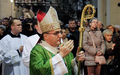 Zagrebačka nadbiskupija Kardinal Bozanić Budimo u trajnom odabiru i