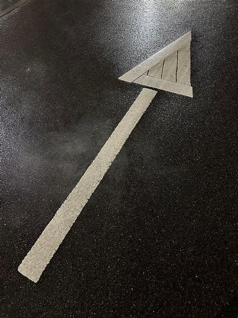 arrow road street ai  photo  pixabay pixabay