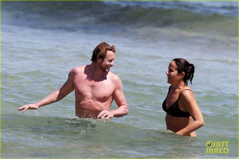 Simon Baker Shirtless Beach Day With Wife Rebecca Rigg Photo 3013007 Bikini Shirtless