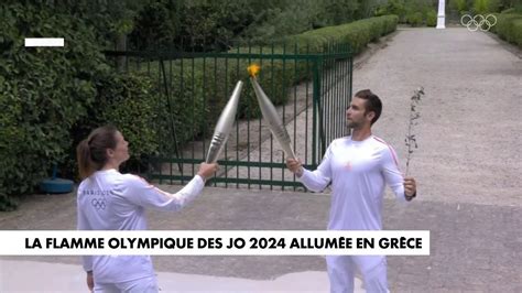 La Flamme Olympique Des Jo Allum E En Gr Ce En Streaming Direct Et