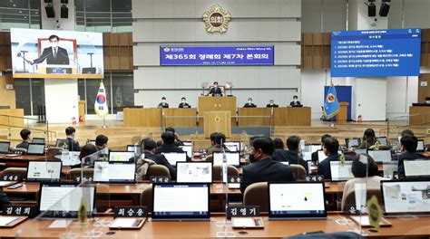 경기도의회 도·도교육청 본예산 통과진통 끝에 ‘극적 타결