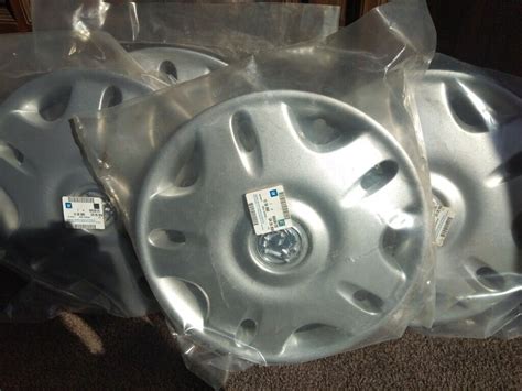 16 inch vauxhall wheel trims | in Runcorn, Cheshire | Gumtree