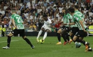 Hasil Real Madrid Vs Real Betis Di Liga Spanyol 2021 2022 Los Blancos