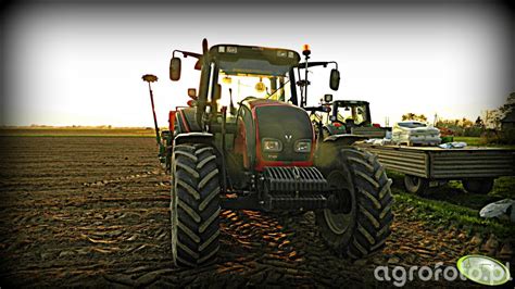 Zdjęcie traktor Valtra N101 Amazone ED302 id 437320 Galeria