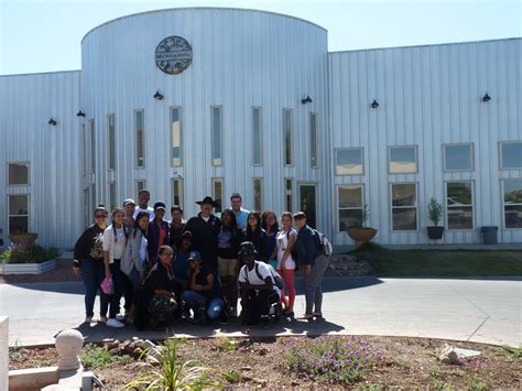 Dr. Richard Izquierdo Health & Science Charter School - Scholars