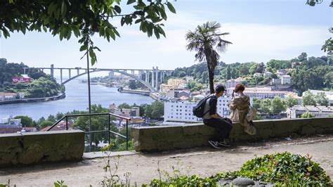 Porto Eleito Uma Das Dez Melhores Cidades Do Mundo