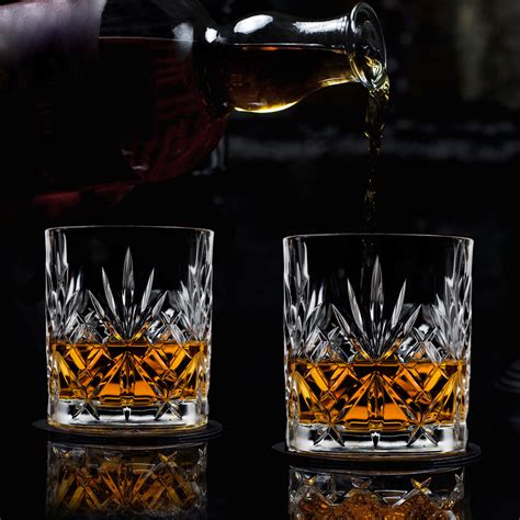 Classic Crystal Whisky Glasses T Set Flow Barware®