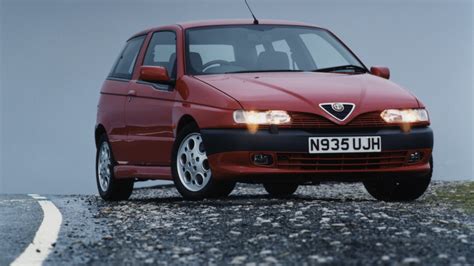 Top 10 Hot Hatches Of The ‘90s Classic And Sports Car