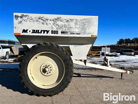 Dalton Mobility Pull Type Dry Fertilizer Spreader Bigiron Auctions