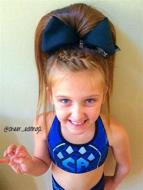 Her Cheer Hair Is Perfect Cheerleading Hairstyles Cute Ponytails