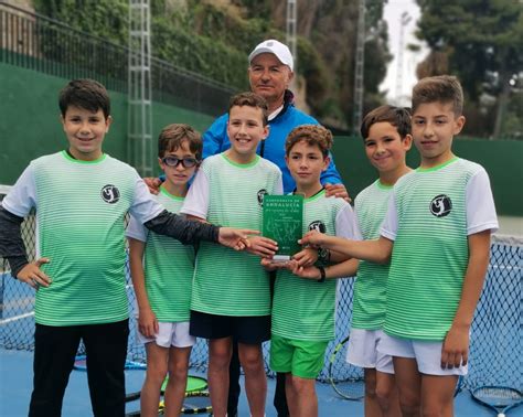 El Club de Tenis Aguadulce campeón de Andalucía benjamín masculino