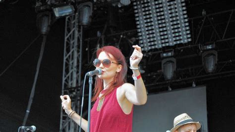 Schöne Einstimmung auf ein am Ende großartiges Open Air Sarah Straub