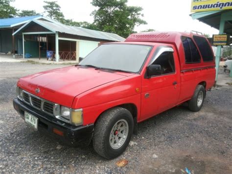 Nissan Big M Truck Hand