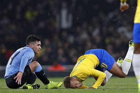 Fotos De Brasil X Uruguai No Emirates Stadium Superesportes