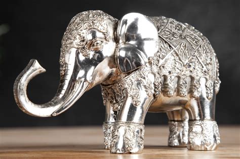 Designer Skulptur Elefant antik silber Höhe 13 cm Breite 22 cm Tiefe