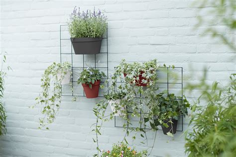 Learn how to save money while using these cheap garden ideas 4