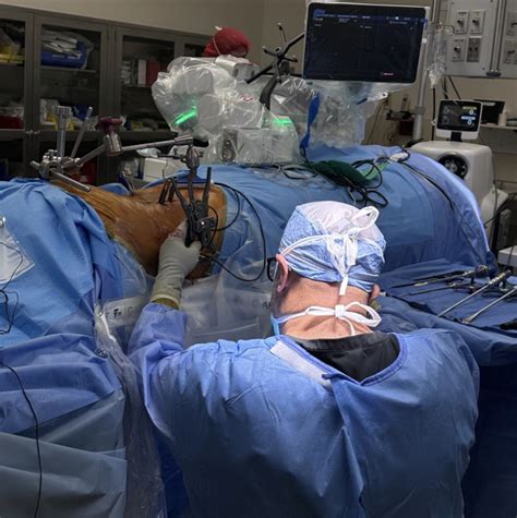 Robotic Assisted South Florida Spinal Surgeon Scoliosis Complex