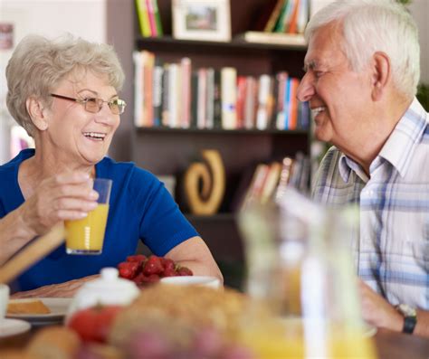 Five Healthy Diet Tips for Seniors - They Are Getting Old