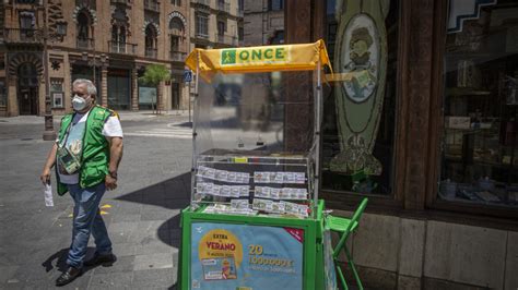 Una familia valenciana denuncia a la ONCE por no cobrar un cupón