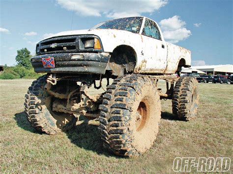 Chevy Trucks Jacked Up Mudding: A Comprehensive Guide - About Chevy Truck