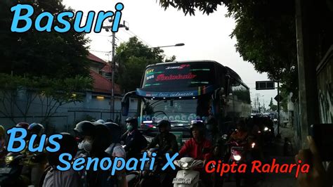 Hampir Putus Asa Karena Gak Ada Bus Yang Lewat Untung Ada Basuri