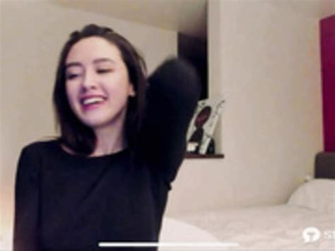 Videos Tagged With Fully Naked