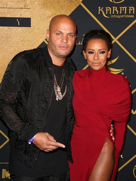 Mel B Celebrates After She Finally Reaches Divorce Settlement Goss Ie