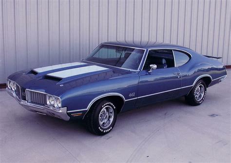 1970 OLDSMOBILE CUTLASS 442 2 DOOR HOLIDAY COUPE