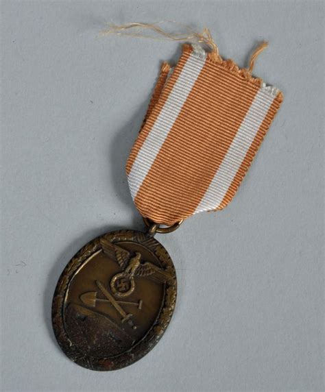 Regimentals GERMAN WWII WEST WALL MEDAL