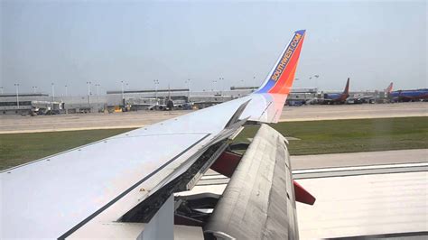 Southwest B Landing At Chicago Midway Youtube