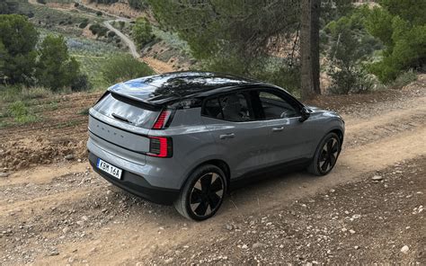 Ce Suv Lectrique De Volvo Est Le Moins Cher Mais Aussi Le Plus Rapide