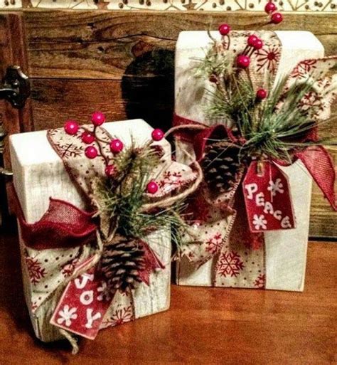 16 Rustic Farmhouse Christmas Decoration Ideas 12 Christmas Crafts