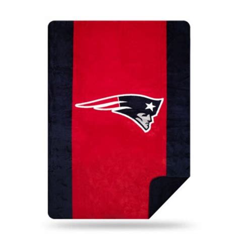 Patriots OFFICIAL Denali Sliver Knit Throw, 1 Pack - Kroger