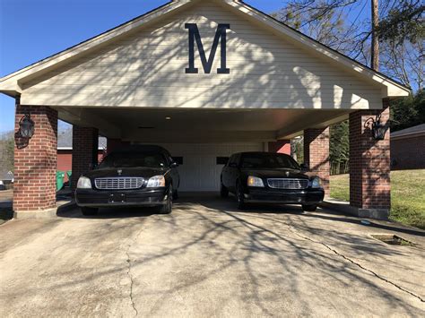 Tour | Myricks Funeral Home, Inc. | Kosciusko, MS 662-289-4161