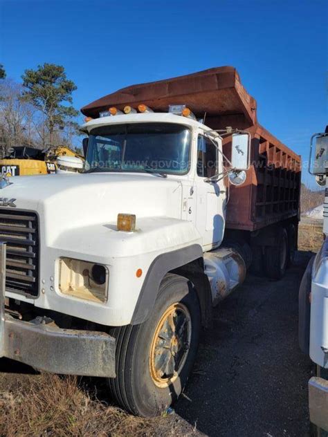 1996 Mack RD688S Dump Truck For Sale | Carrollton, AL | 8990-91 ...