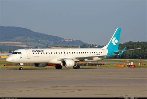 Air Dolomiti Embraer 190/195 I-ADJK (photo 8863) | Airfleets aviation