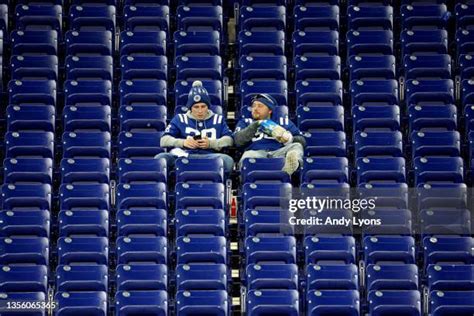 Indianapolis Colts Fans Photos and Premium High Res Pictures - Getty Images