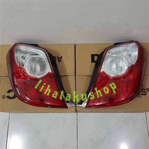 Jual Lampu Stop Belakang Tail Lamp Agya Ayla Old