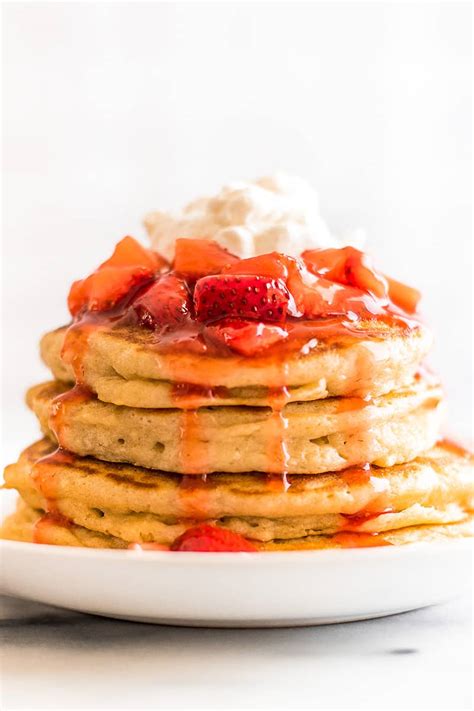 Quick And Easy Strawberry Sauce For Pancakes And Waffles Baking Mischief