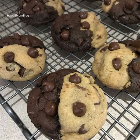 Hawaii Mom Blog: Cookie Butter Chocolate Swirl Cookies