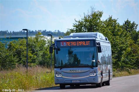 Iveco Urbanway Gnv Tiss O Ligne L Ratp Flickr