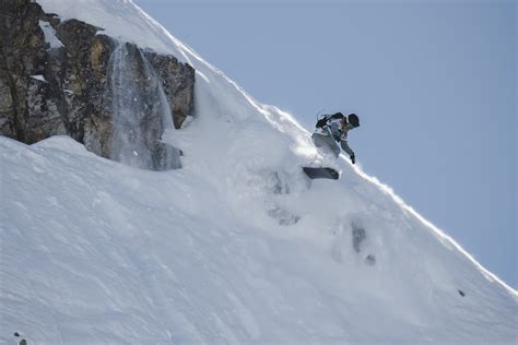 N Ria Cast N Snowboarder Espa Ola Elegida Como Rider Del A O En El